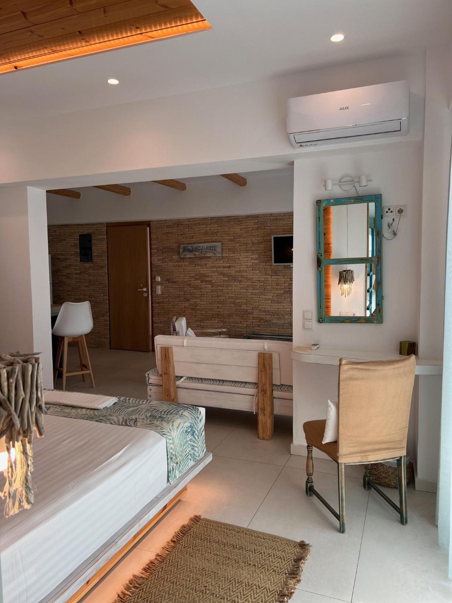 Notus Suites Plakias Exterior foto